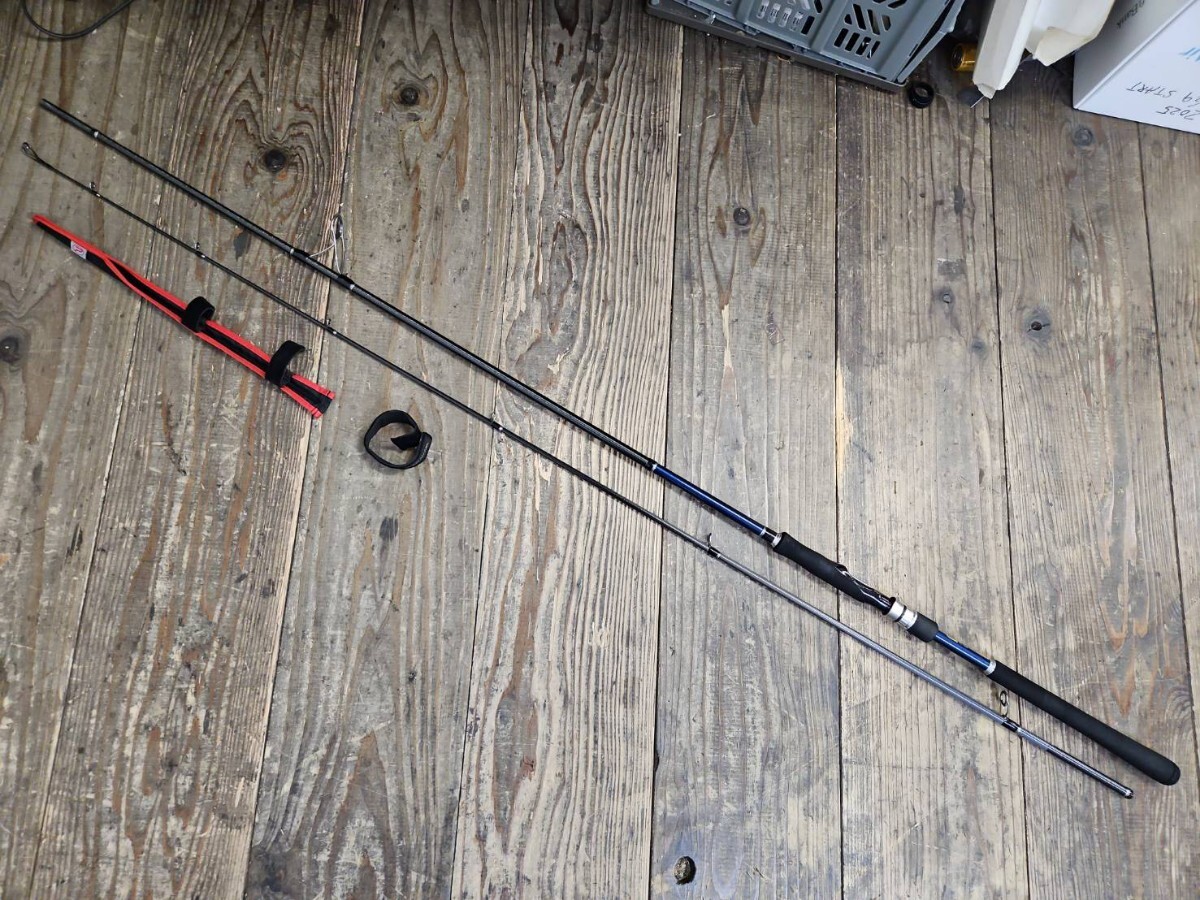 美品 SHIMANO ムーンショット S906M CODE No.36745 シーバス ショアジギング スピニングロッド 2ピース シマノ MoonShot ルアーロッド 釣竿拍卖
