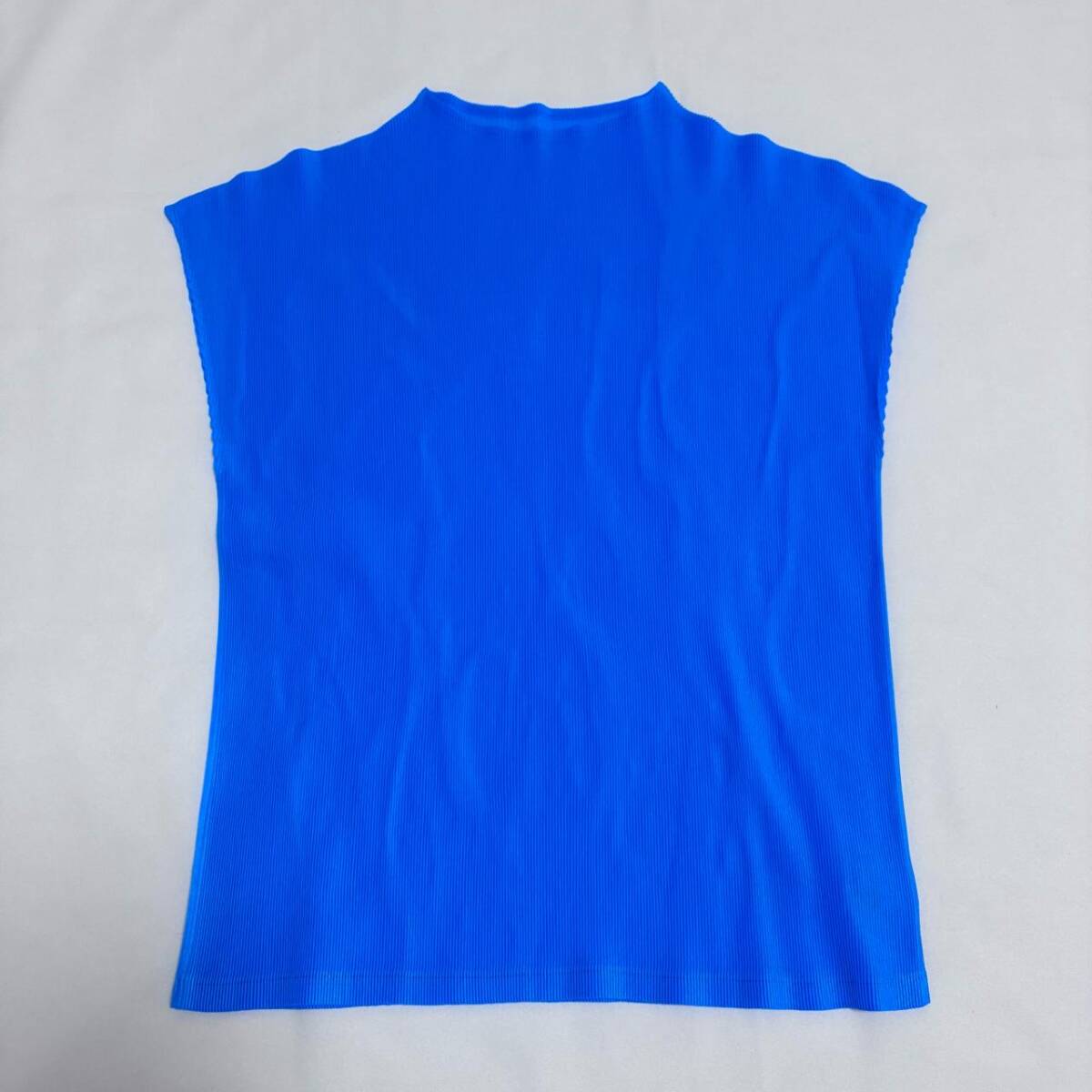 ○ISSEY MIYAKE イッセイミヤケ プリーツプリーズ ノースリーブ カットソー PP31-FK365 ブルー系 レディース サイズ 3 カットソー拍卖