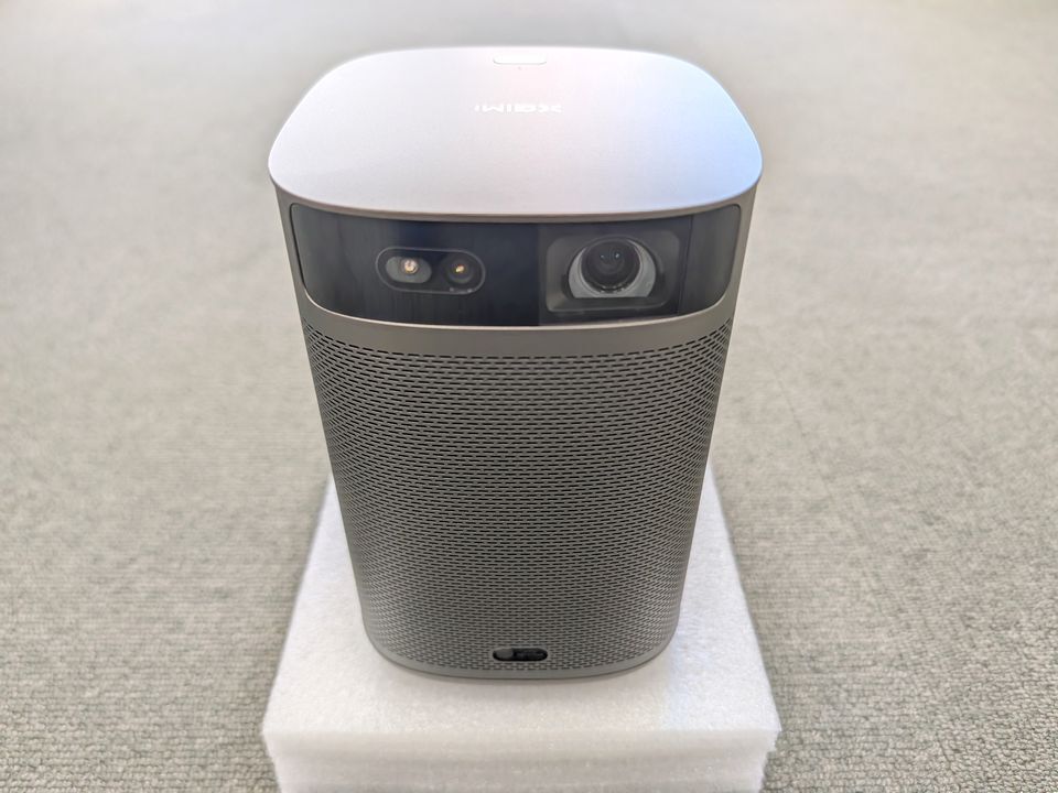 XGINI MoGo 2 Pro ポータブルスタンド セット フルHD DLP方式 モバイル プロジェクター拍卖