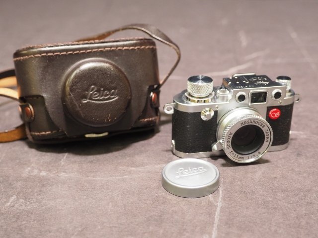 L758【ジャンク品】メガハウス ライカ Leica シャラン SHARAN L.Ⅲf MODEL ミニチュアカメラ Megahouse 専用ケース付属拍卖