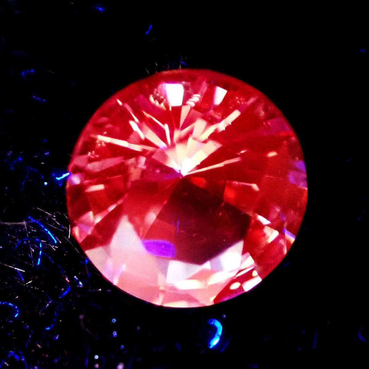 【希少石】タンザニア産 ドラゴンガーネット 0.32ct UVカラーチェンジ ブラッドオレンジ ラウンドカット 品番:2606031拍卖