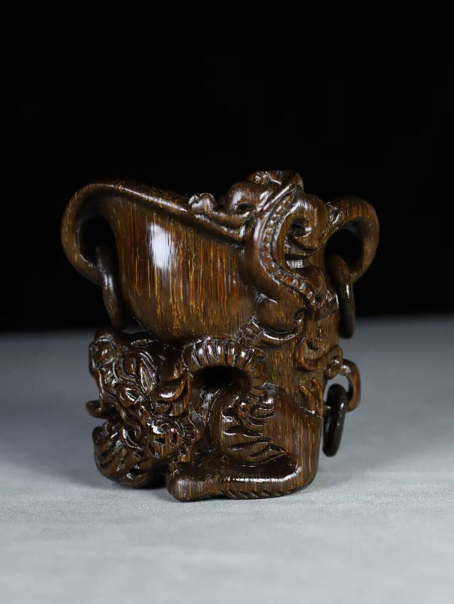 唐物 秘蔵 清時代 老牛角杯 爵杯 龍虎尊 酒器 茶器 篆刻 古印材 文房具 書道具 中國古玩 旧家蔵出し 高古玉 古置物 時代物 骨董品拍卖