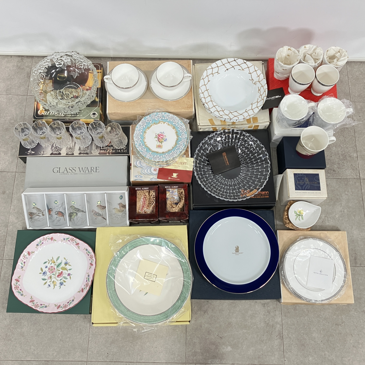 ★洋食器 まとめ HOYA ROYAL DOULTON ROYAL ALBERT 等 ボーンチャイナ お皿 ボウル グラス_MFM_D0521-F012拍卖