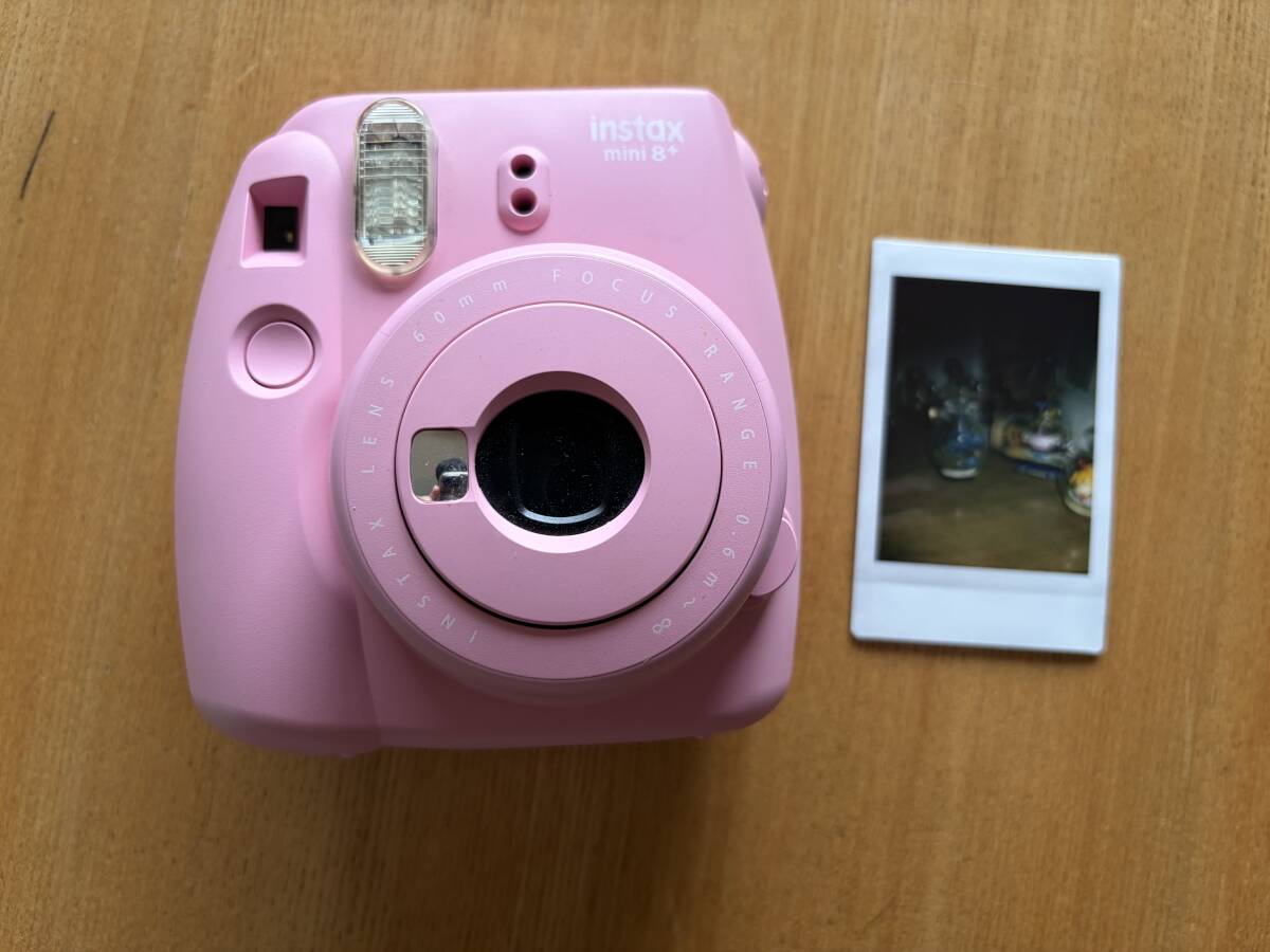 【1円スタート】FUJIFILM instax mini 8+ チェキ/おまけ付き(残フィルム1~4枚?)/中古品拍卖