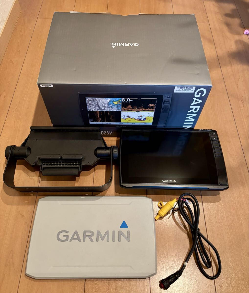 ECHOMAP Ultra 102sv(エコマップウルトラ) 日本語表記 GARMIN ガーミン拍卖