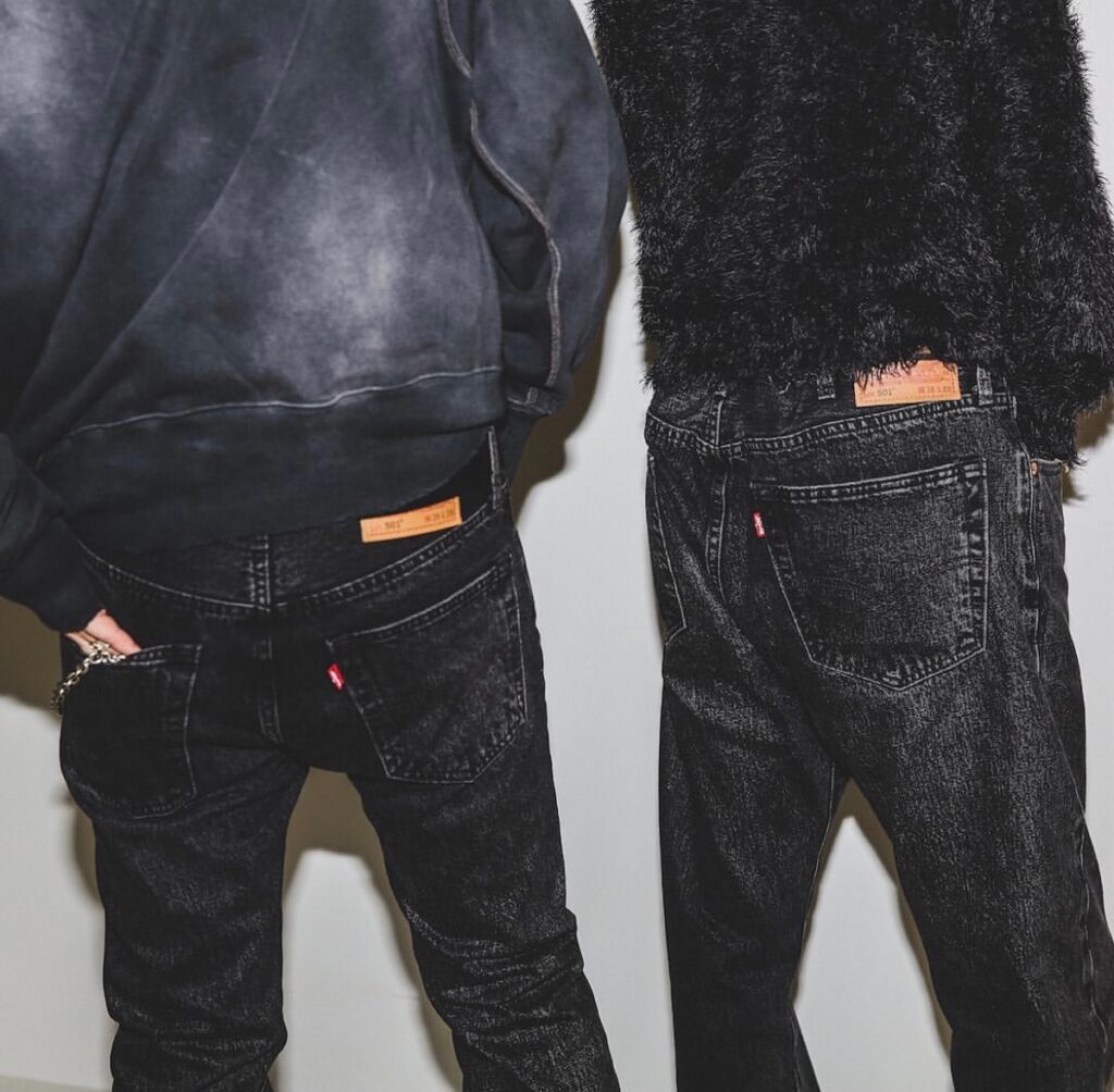 美品★LEVI’S(リーバイス) × BEAMS(ビームス) 別注 501 ブラックデニムパンツ W32 L28拍卖
