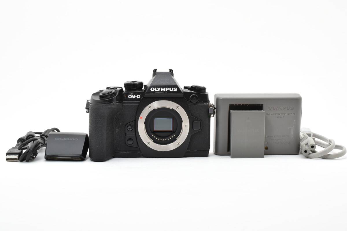 良品 Olympus OM-D E-M1 ボディ ブラック て018拍卖