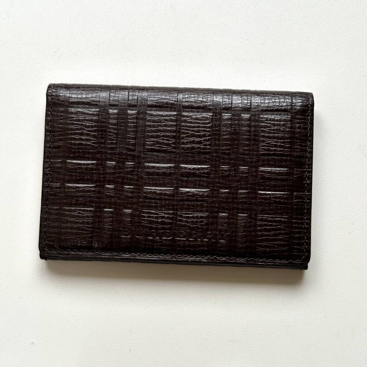 バーバリー BURBERRY 名刺入れ カードケース エンボスチェック ダークブラウン 美品拍卖