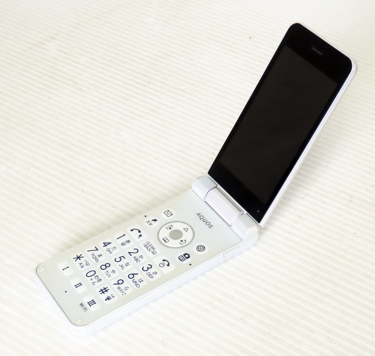 プラス/60☆Softbank SHARP AQUOSケータイ2 ガラケー 601SH ホワイト 初期化済み 判定〇 SIMフリー☆0606-718拍卖