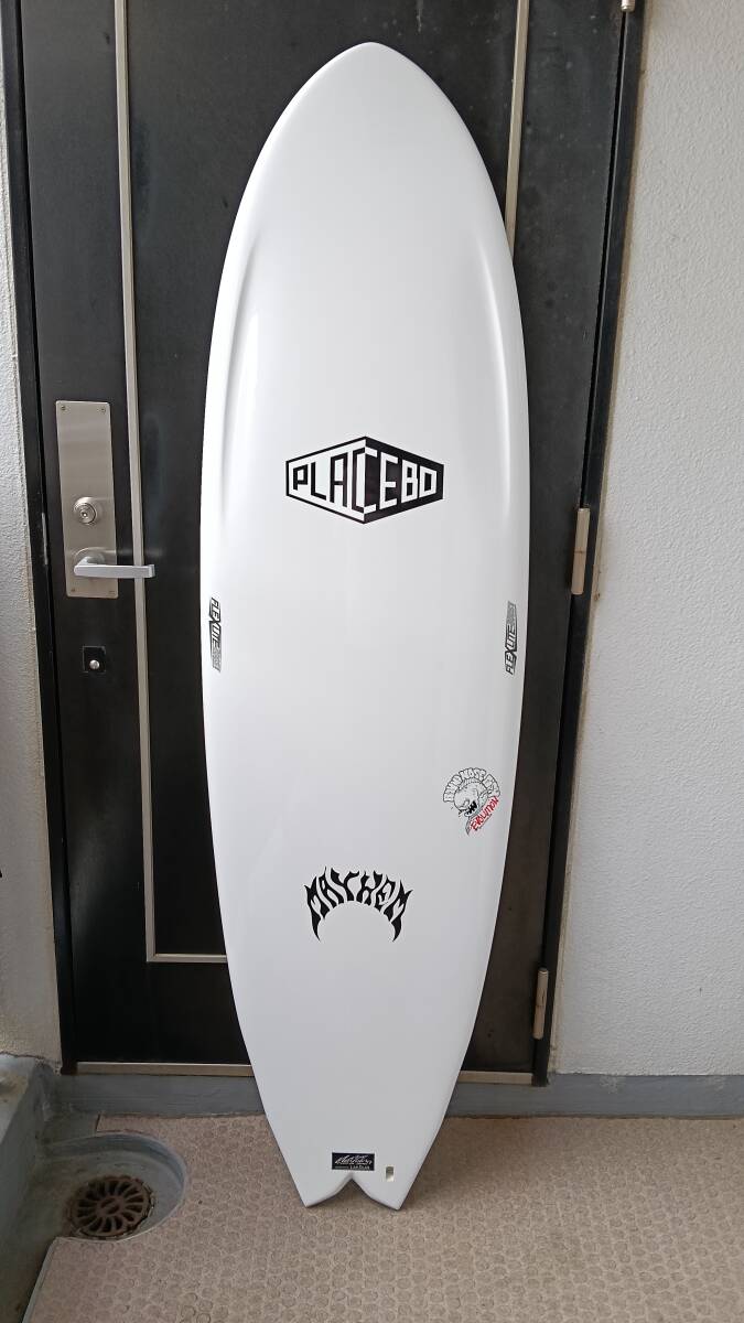 新品未使用!!PLACEBO プレセボ RNF-EVOLUTION 5,10 ラウンドノーズフィッシュ エボリューション 5,10 FLEXLITE-BOOST MAYHEM LOST拍卖
