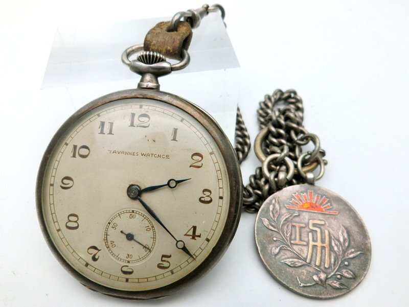 TAVANNES WATCH Co. 手巻き MT ホワイト文字盤 スモセコ 0.900刻印有/東京朝日新聞社 記章 純銀刻有 懐中時計 タバン 1円~ I0520拍卖