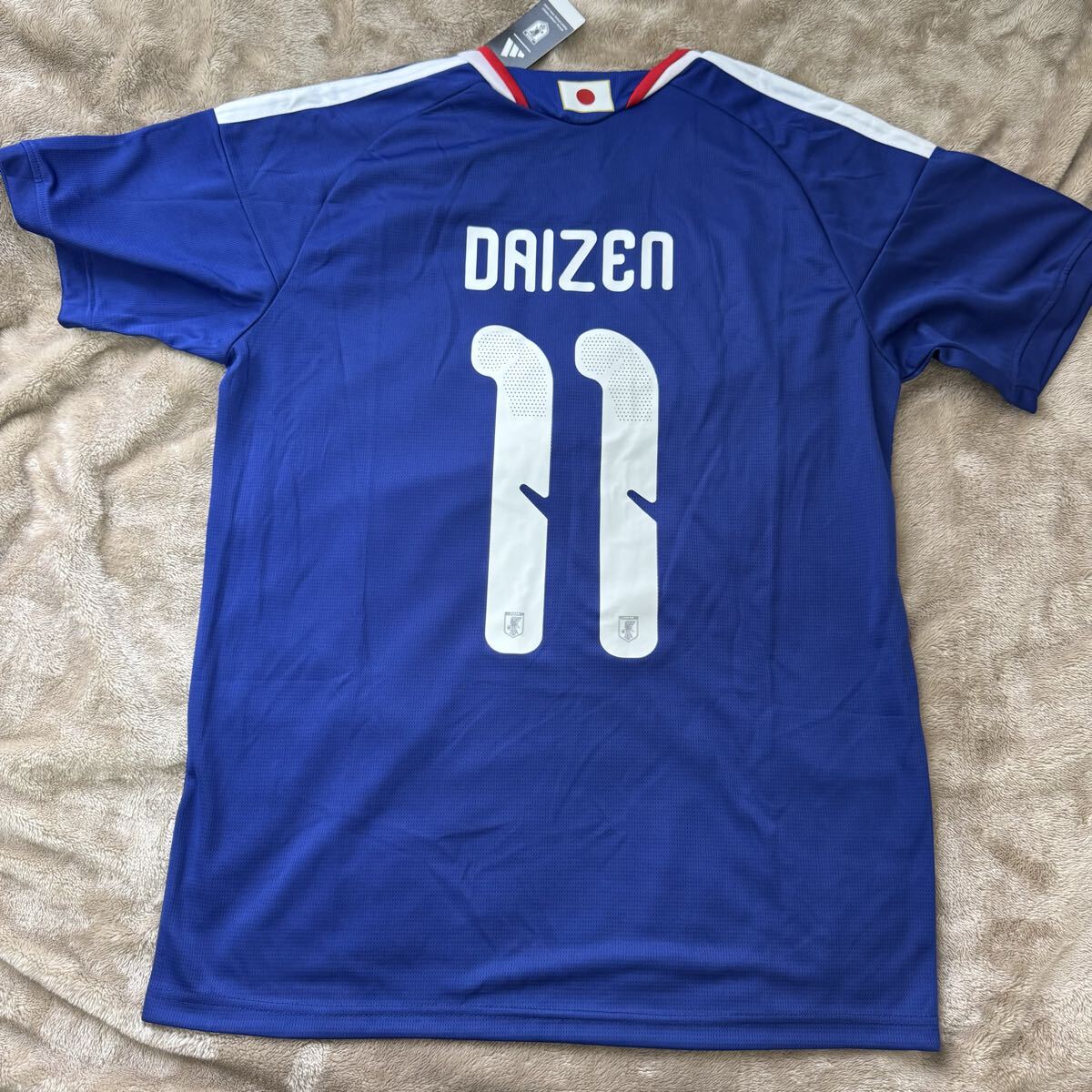 サッカー日本代表 前田大然 ホーム ユニフォーム L 新品「メッシ adidas アウェイ 久保建英 三浦知良 田中碧 サイン ワールドカップ」拍卖
