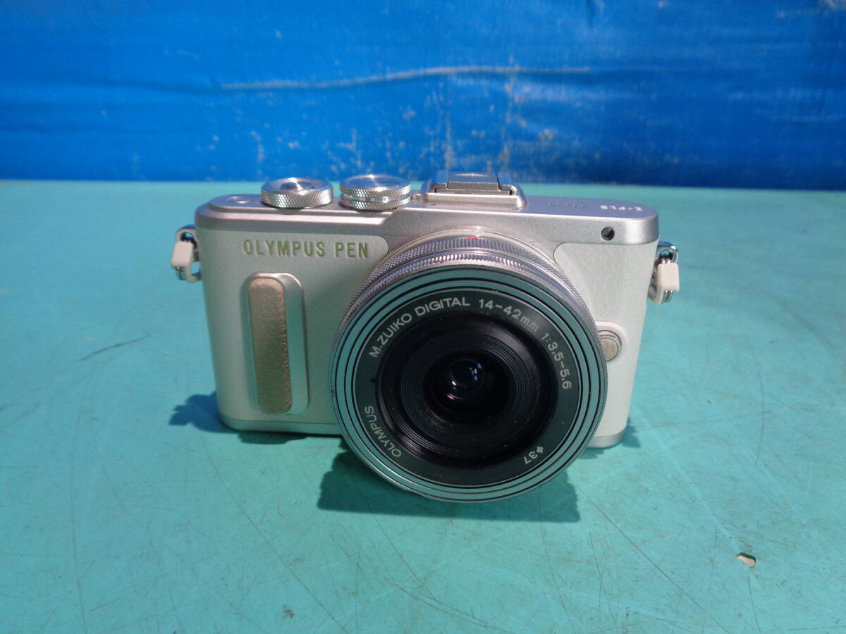 デジカメ OLYMPUS PEN E-LP8 M.ZUIKO DIGITAL 14-42mm F3.5-5.6付 現状で拍卖