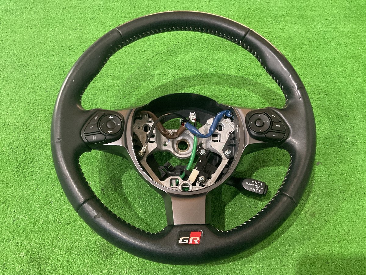 ④ トヨタ 50 51 52 プリウス ZVW52 GR ハンドル ステアリング レザー革 クルコンスイッチ付 (A6-201 142694)拍卖