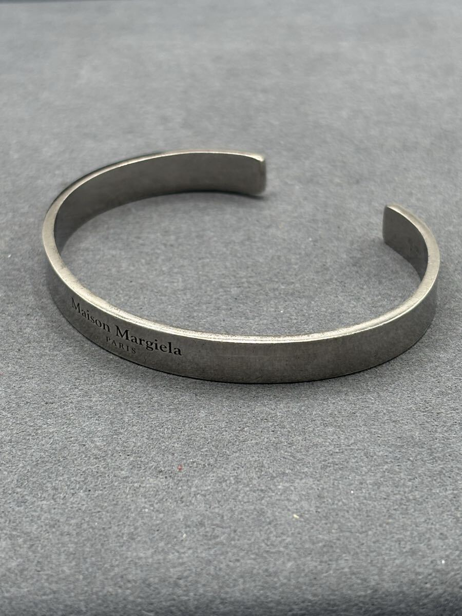 RK9 Maison Margiela メゾン マルジェラ ロゴ 刻印 シルバー バングル ブレスレット 925 ITALY 約26.9g アクセサリー拍卖