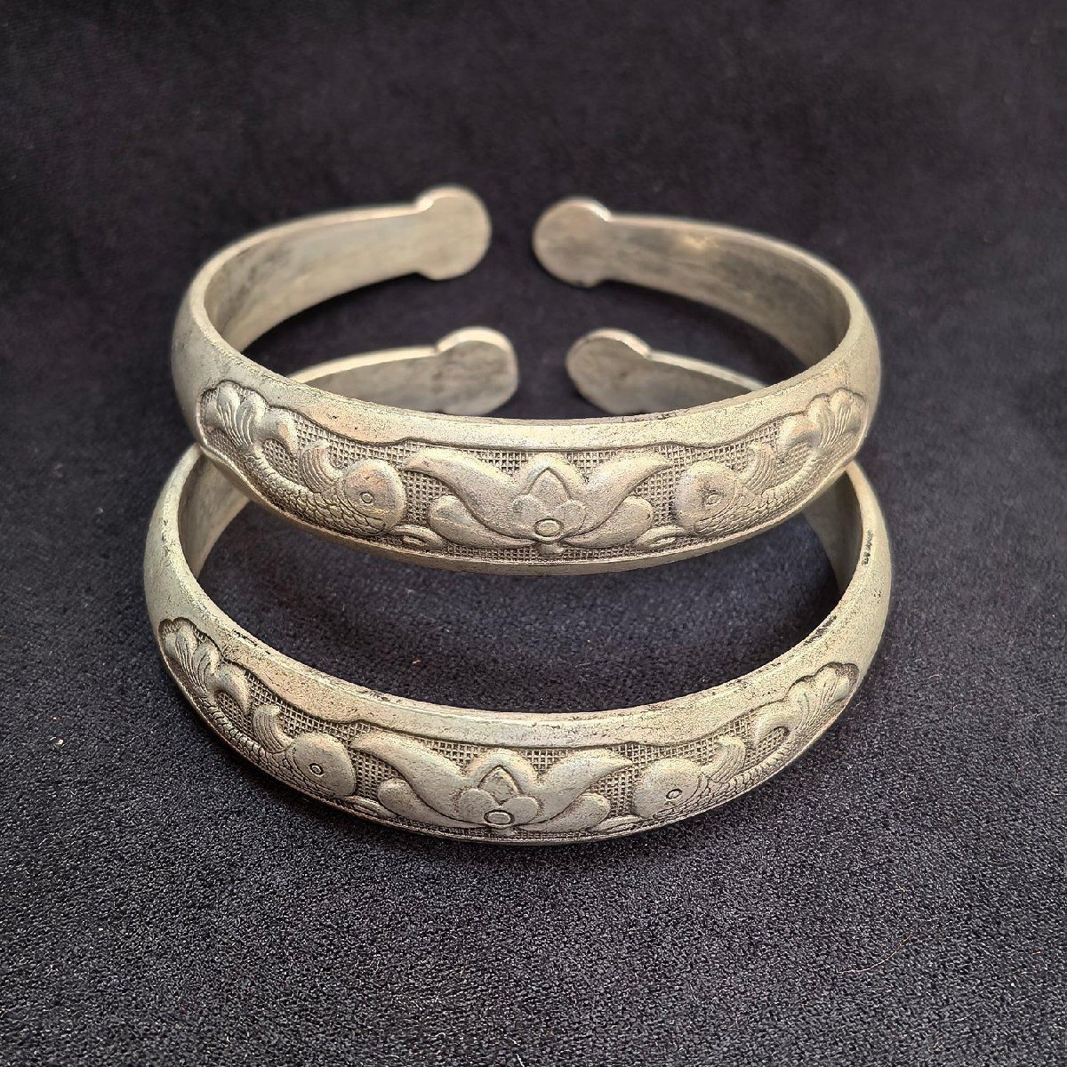 極美品 ブレスレット 2点 腕輪 中国 金属 チェーン 裝身具 護符 開運 風水 お守り 厄除け 装飾 首飾 工芸品 ZH866拍卖