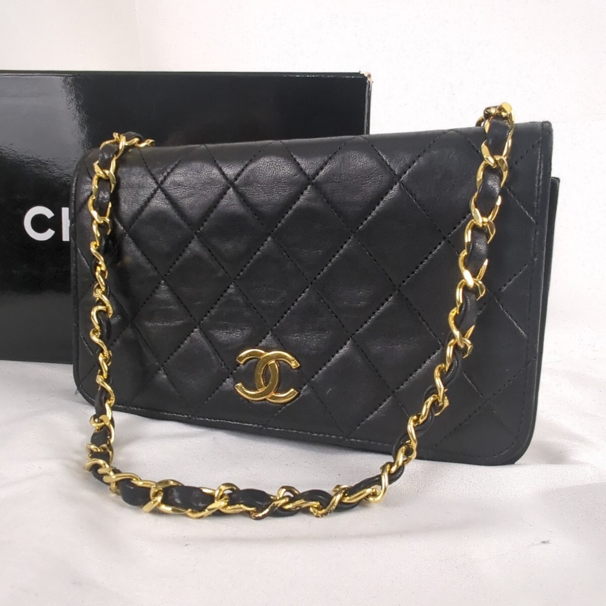 【1円 スタート】CHANEL シャネル ラムスキン マトラッセ ココマーク ヴィンテージ チェーンショルダーバッグ拍卖
