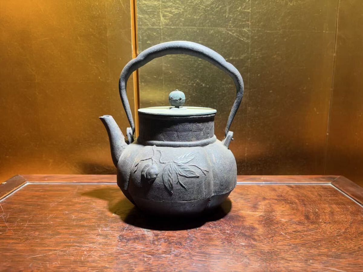 釜師造 小振 鉄砲口鉄瓶 日本美術 煎茶道具 煎茶器 湯沸拍卖
