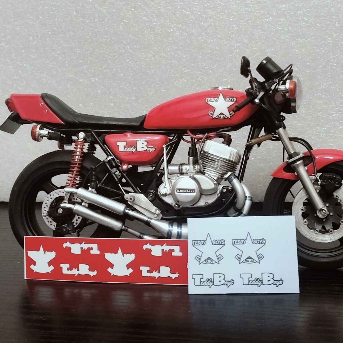 1/12 プラモデルデカール カワサキ KH250 KH400 Z750FX Z750RS レッドタンク用 ハセガワ 長谷川 マッハ 拍卖