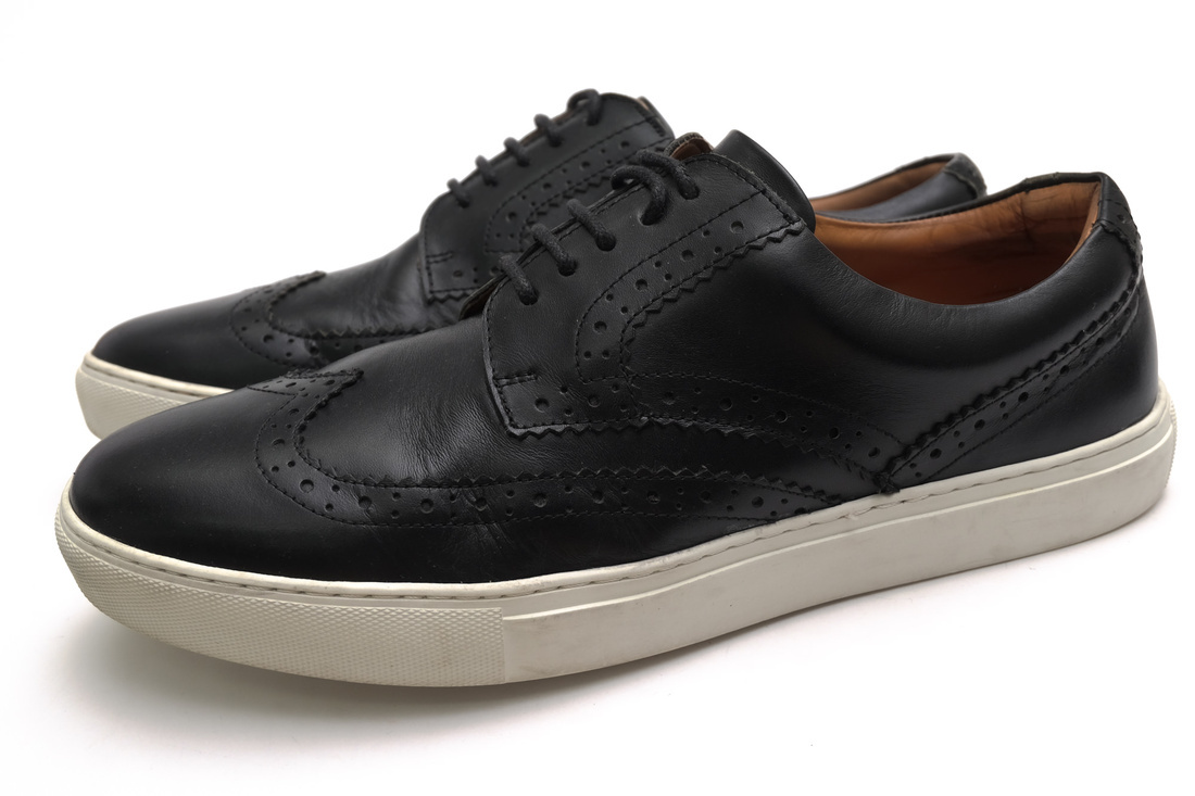 COMME des GARCONS コムデギャルソン ローカットスニーカー HOMME オム 牛革 ビジネスシューズ型 ウイングチップ拍卖