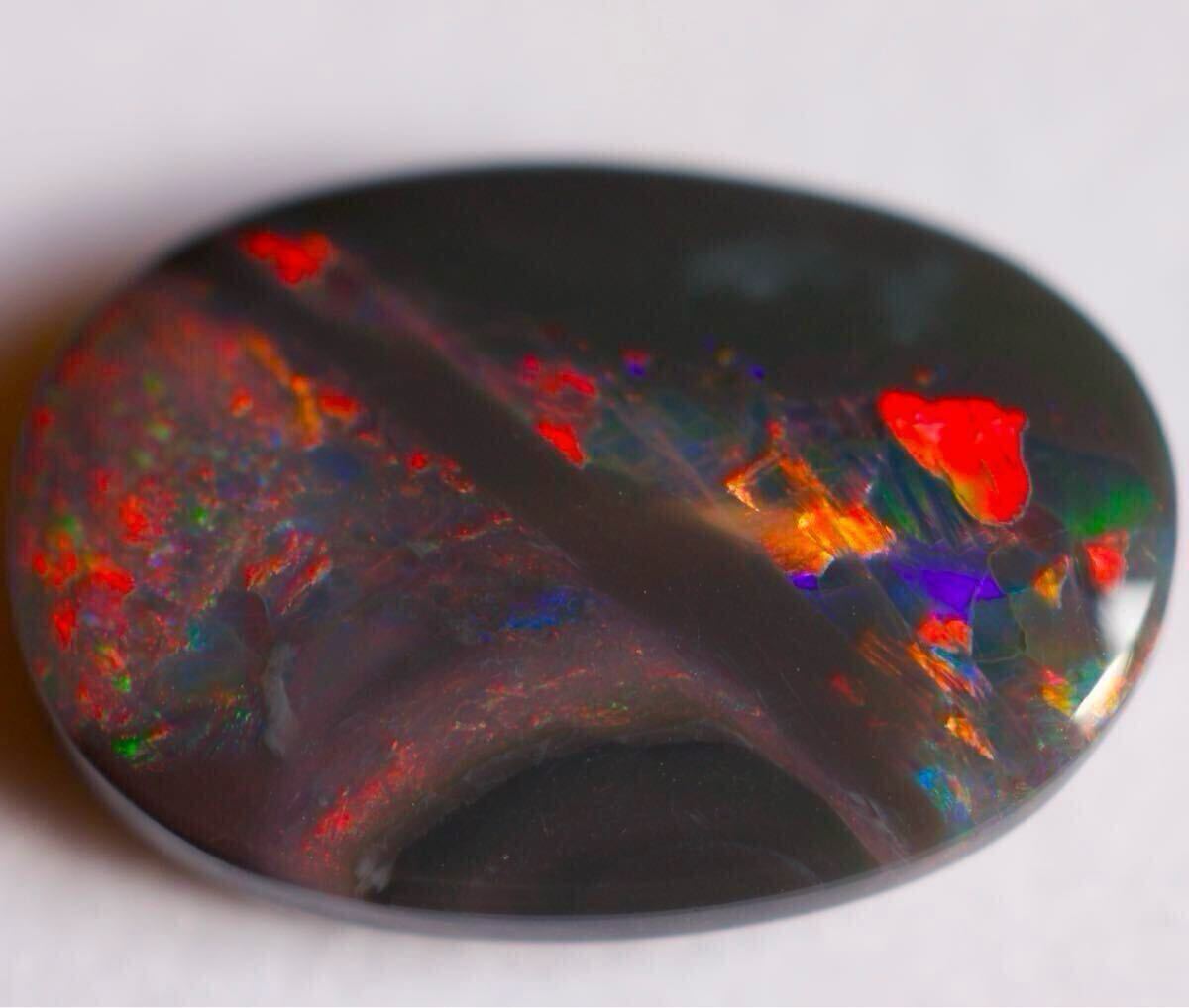【大粒希少赤斑!!】6.74ct! 天然ブラックオパール オーストラリア産 ルース 遊色抜群 天然オパール 天然石 高級ジュエリーに【1円開始】拍卖