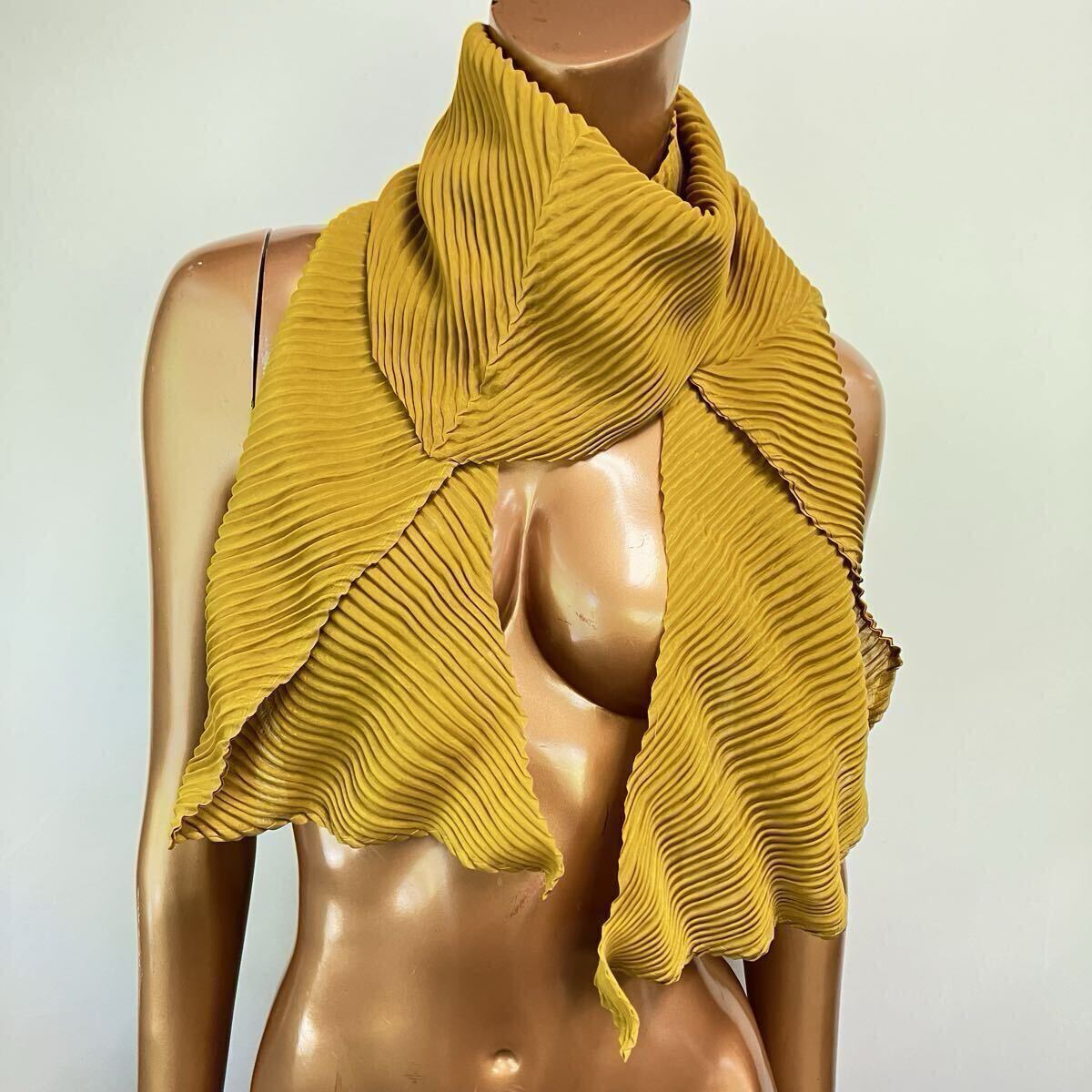 ISSEY MIYAKE イッセイミヤケ PLEATS PLEASE プリーツプリーズ ストール ショール イエロー!拍卖