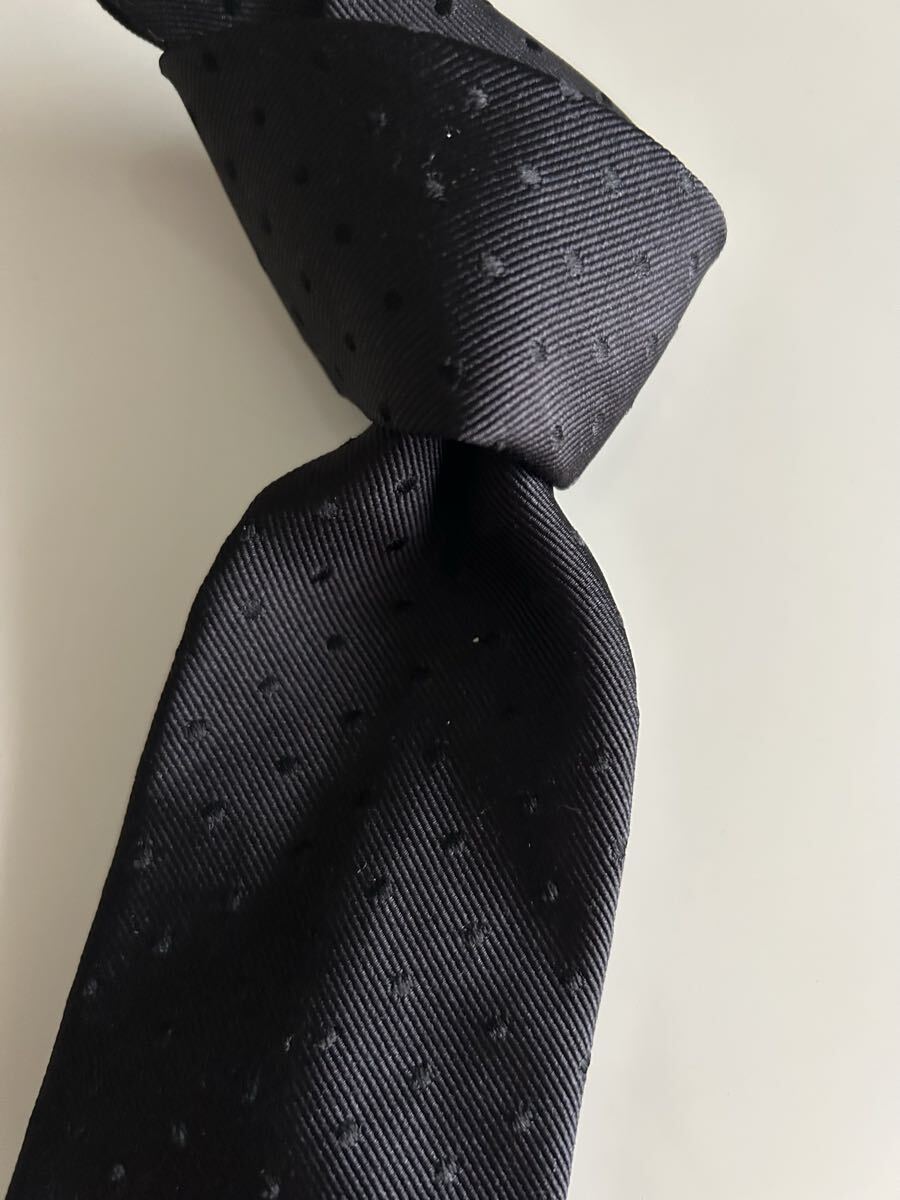 【試着程度】BARNEYS NEW YORK/バーニーズ ニューヨーク オリジナル ハンドメイド ブラック ソリッド シルクタイ 1.5万円位拍卖