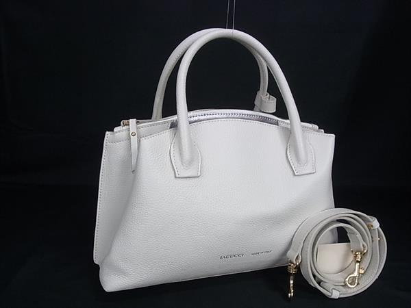 1円 ■美品■ IACUCCI イアクッチ レザー 2WAY ハンドバッグ トート ショルダー 肩掛け レディース ホワイト系 FQ8308拍卖