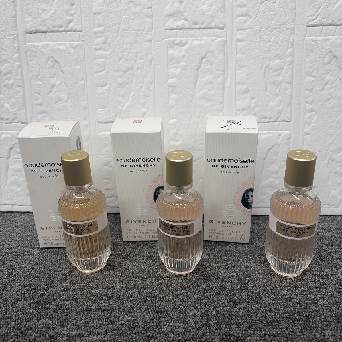 ◎1円スタート◎【全て残量ほぼあり】GIVENCHY ジバンシイ オードモワゼル オーデトワレ 香水 フレグランス 50ml まとめ売り TW4004拍卖