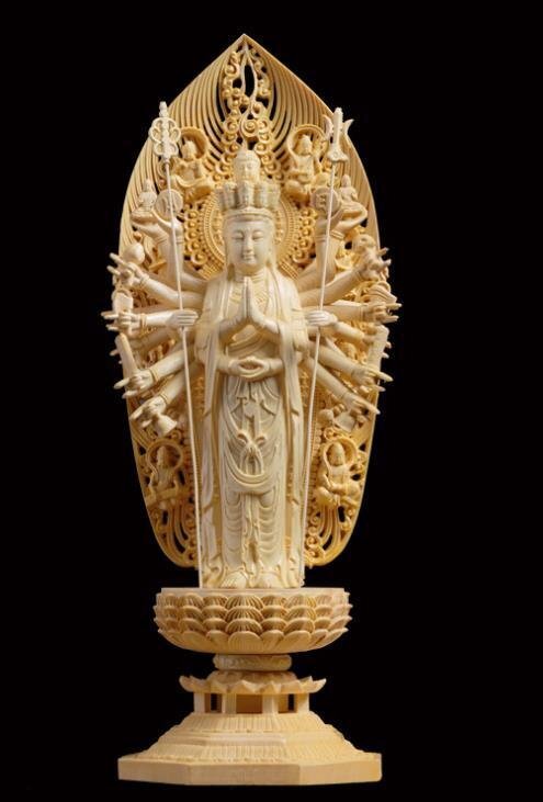 極上品 仏教美術 千手観音菩薩 精密彫刻 仏像 手彫り 木彫仏像 仏師手仕上げ品拍卖