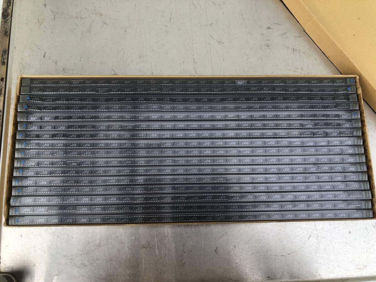 未使用 大量まとめ スティックケース入 三菱電機 M4518BP 電子部品 集積回路 ICチップ 800個 ③拍卖
