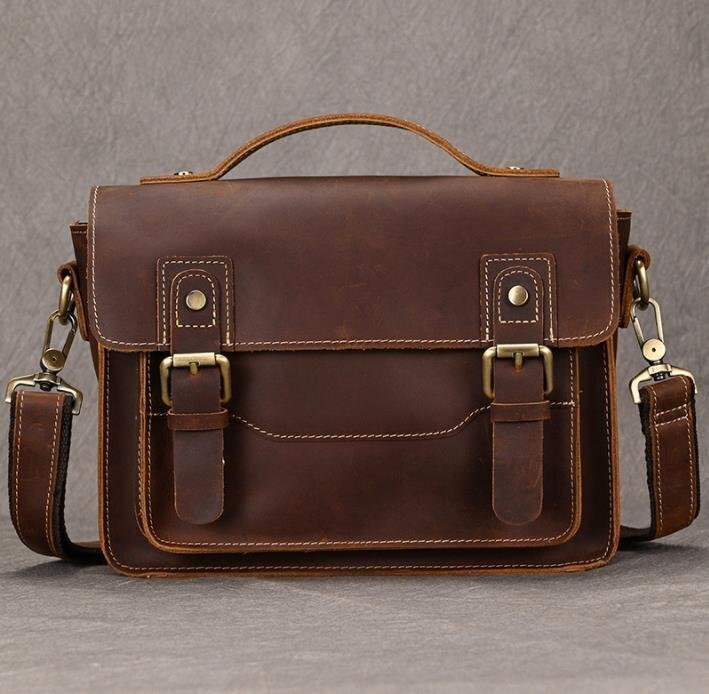 新品☆本革 ビジネスバッグ ショルダーバッグ メンズバッグ 斜めがけ 肩掛け鞄 牛革 トートバッグ 大容量 多機能 通勤通学 ブラウン士用拍卖