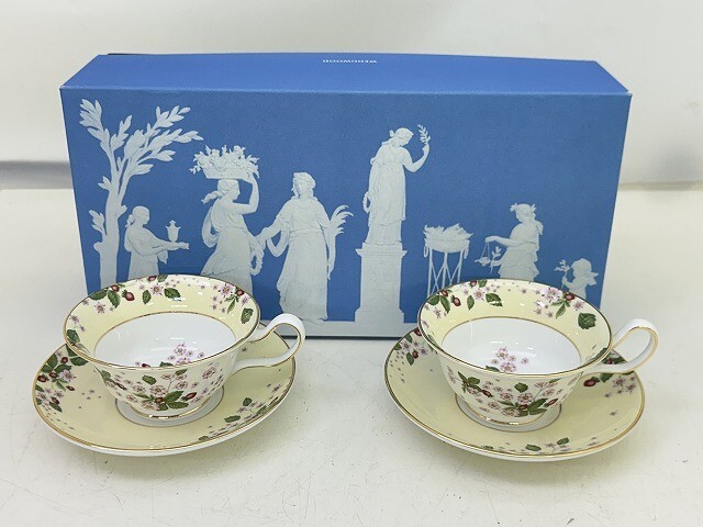 E2317-N29-6305 WEDGWOOD ウェッジウッド ワイルド ストロベリー ブルーム カップ&ソーサー ペア2客 現状品3拍卖