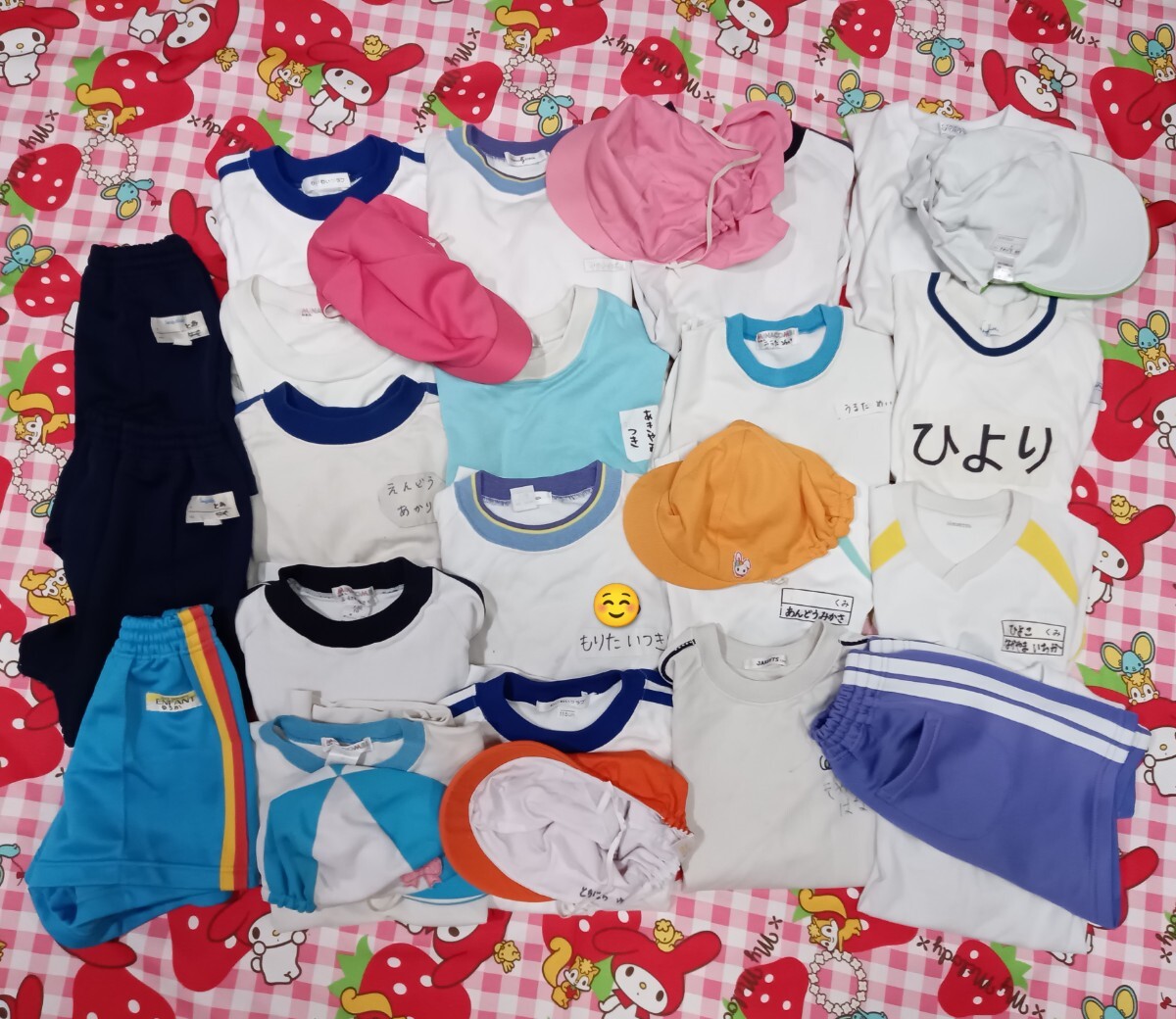 Oh 可愛いトレーニングシャツ 体操シャツ 運動着他 女の子 女児 キッズ 大量 まとめて 幼稚園拍卖