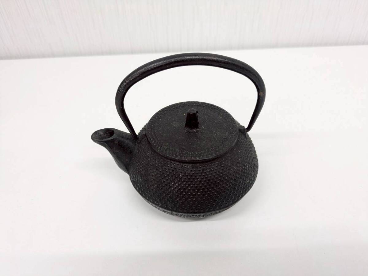 KO 60 鉄瓶 鉄 茶器 茶道具 黒 銘柄 わかる方へ拍卖