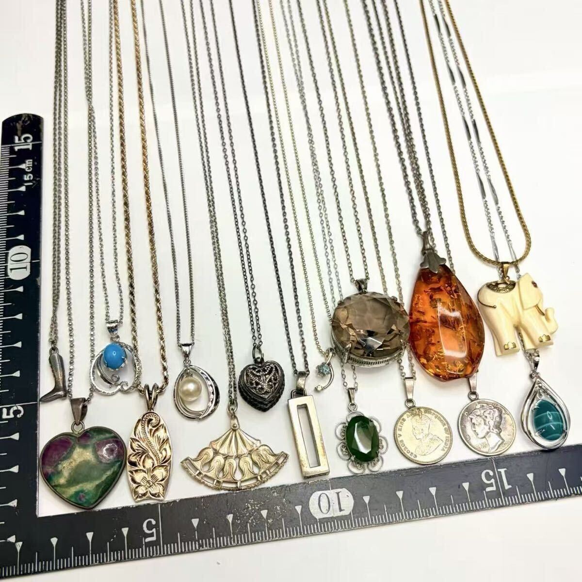 1円【全て銀製 925/SILVER刻印有り】シルバーネックレス 16本まとめて 天然材/琥珀/ターコイズ/翡翠/真珠/スモーキークォーツ/銀細工彫刻等拍卖