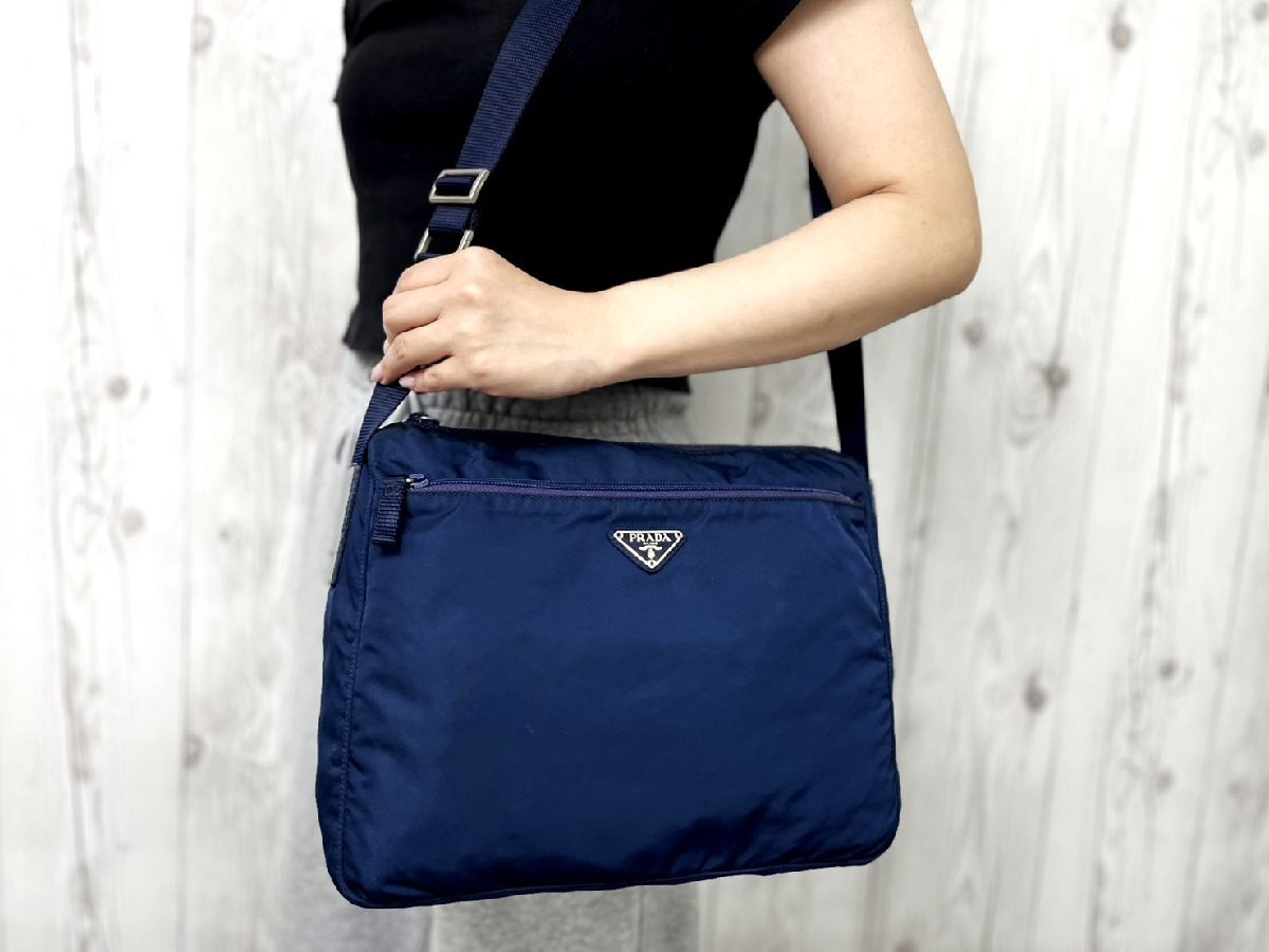 極美品 PRADA プラダ テスート ショルダーバッグ バッグ ナイロン 紺 メンズ 101605拍卖