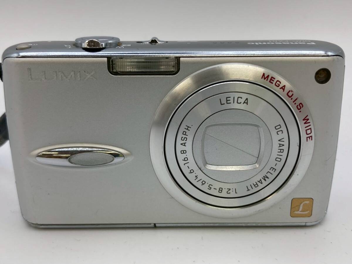Panasonic LUMIX DMC-FX01 パナソニック コンパクトデジタルカメラ デジカメ シルバー 銀 動作未確認 現状品拍卖