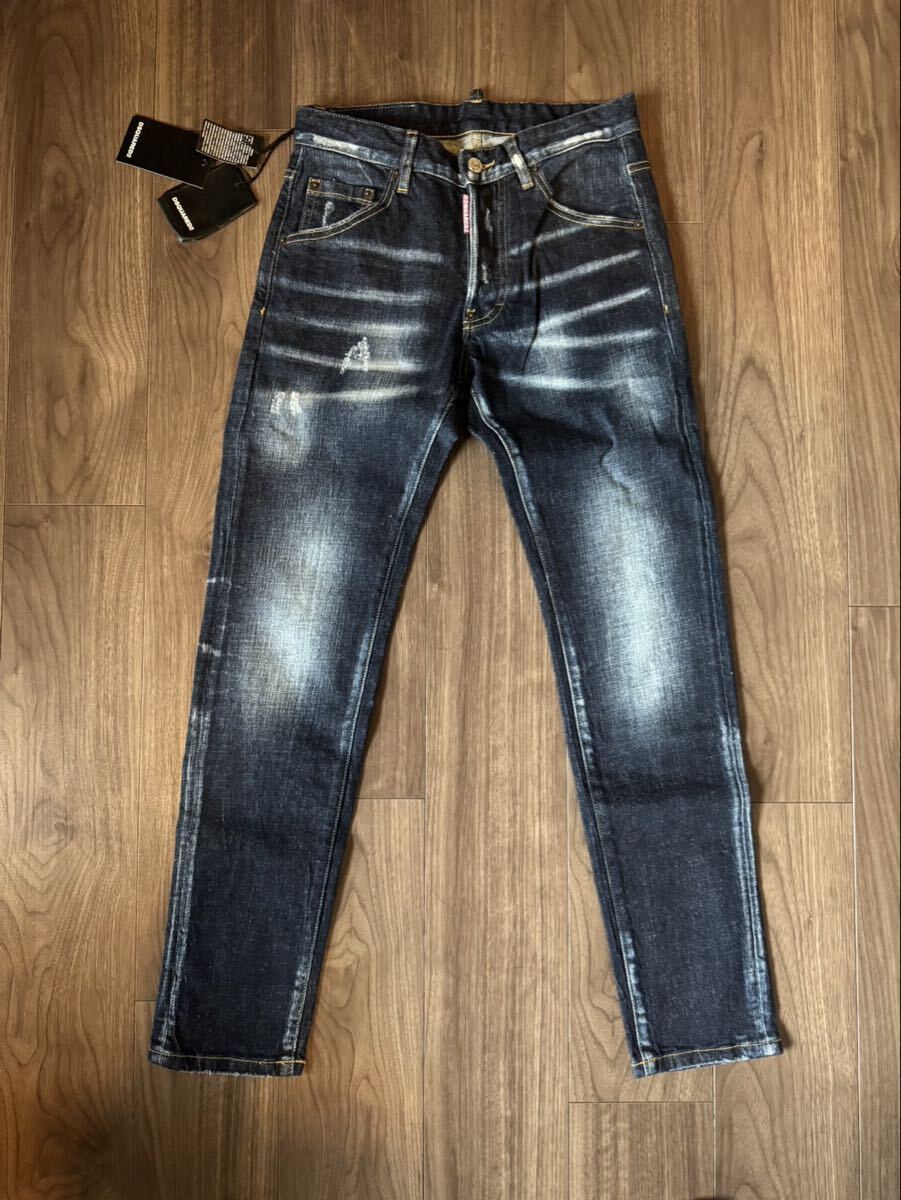 【新品タグ付き】DSQUARED2 サイズ44 ディースクエアード デニム ジーパン ズボン パンツ ジーンズ デニムジーンズ拍卖