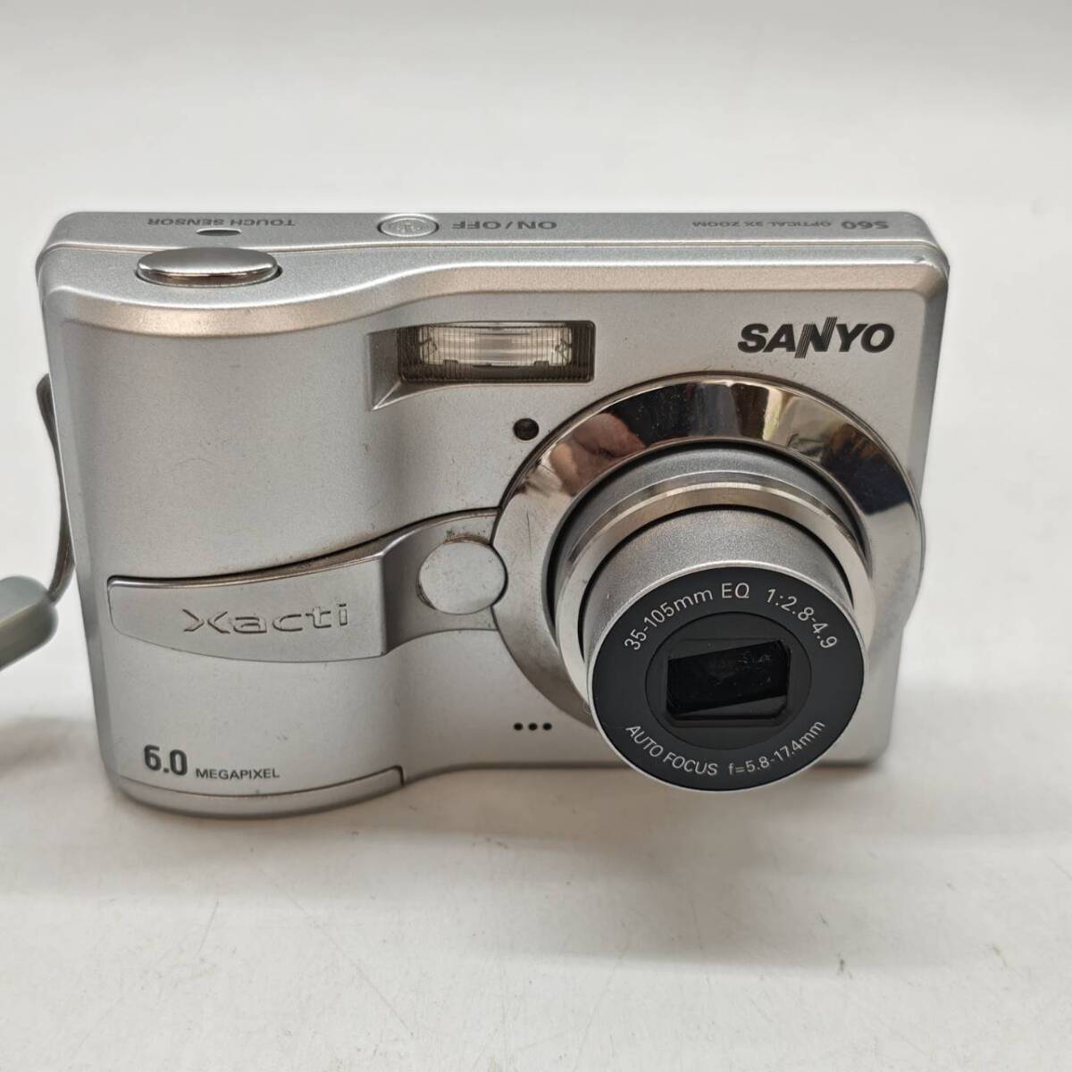 K14200● 【動作確認済み!!】 SANYO Xacti DSC-S60 ザクティ コンパクトデジタルカメラ コンデジ デジカメ バッテリー付 DIGITAL CAMERA拍卖
