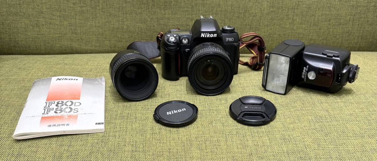 【YA26502】1円~ 現状品 フィルムカメラ NIKON F80 カメラ / レンズ AF-S NIKKOR 24-85mm ED / MICRO 60mm フラッシュ他付属 通電確認済拍卖