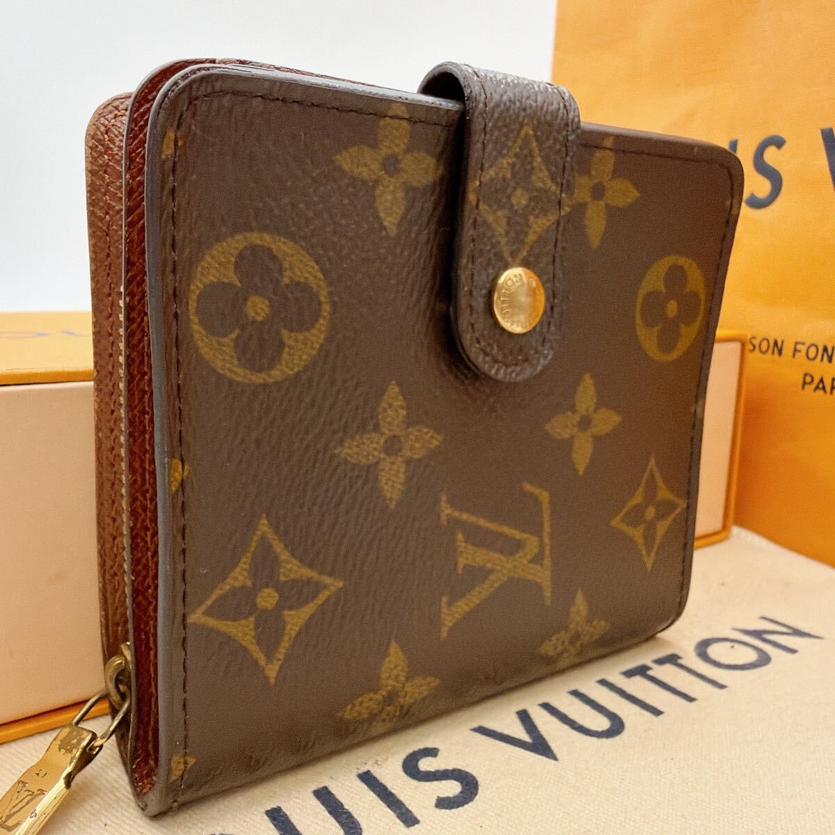 7198【極美品】LOUIS VUITTON ルイヴィトン モノグラム コンパクトジップ ラウンドファスナー 二つ折り財布 ウォレット M61667/MI1011拍卖
