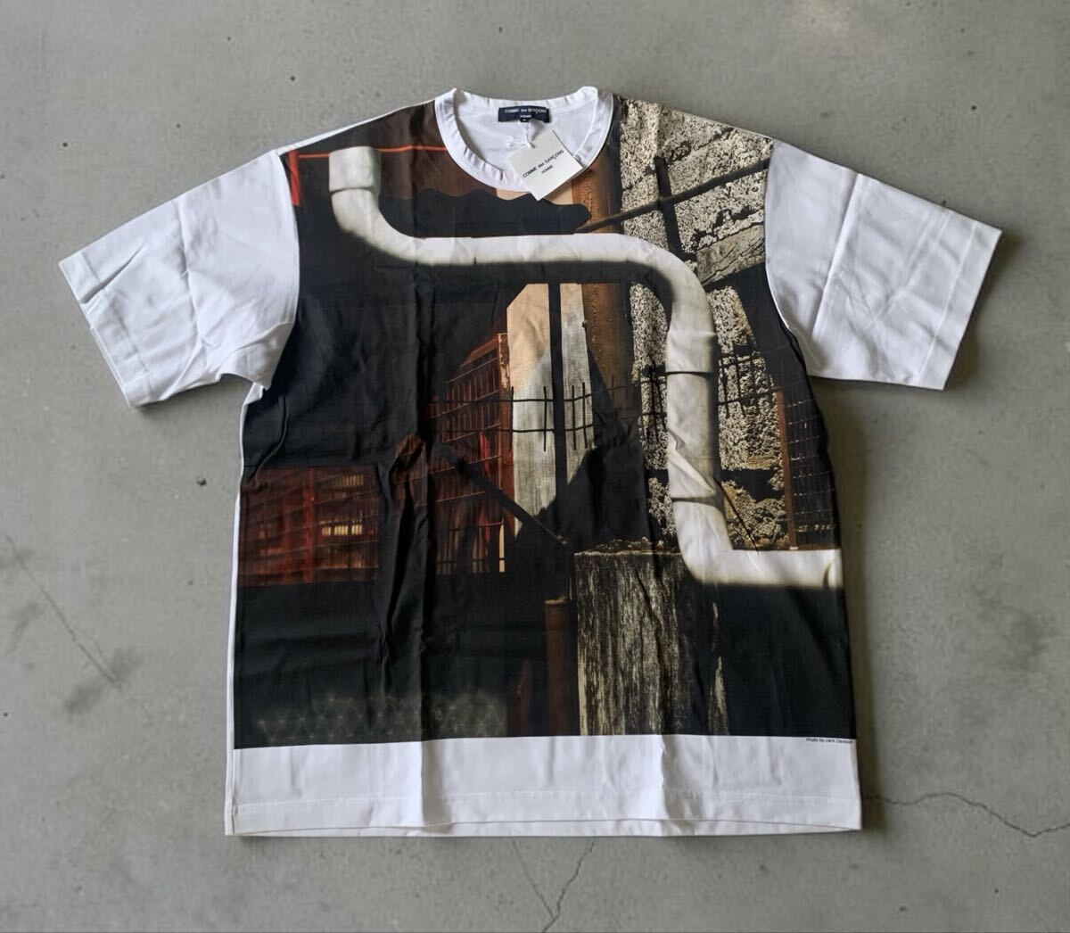 【新品未使用】COMME des GARCONS HOMME フォトTシャツ 白 L コムデギャルソン オム TEE アートプリントTシャツ 人気モデル拍卖