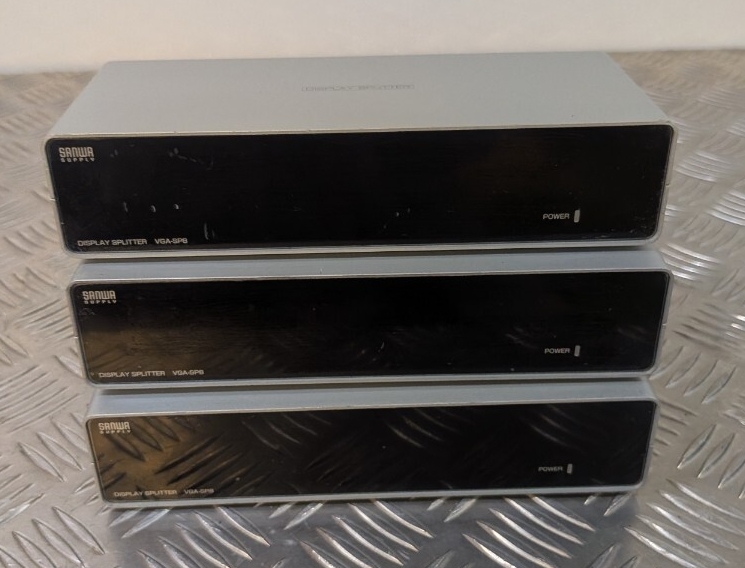 42.SANWA SUPPLY VGA-SP8 DISPLAY SPLITTER 8分配器/電源可/現状品拍卖