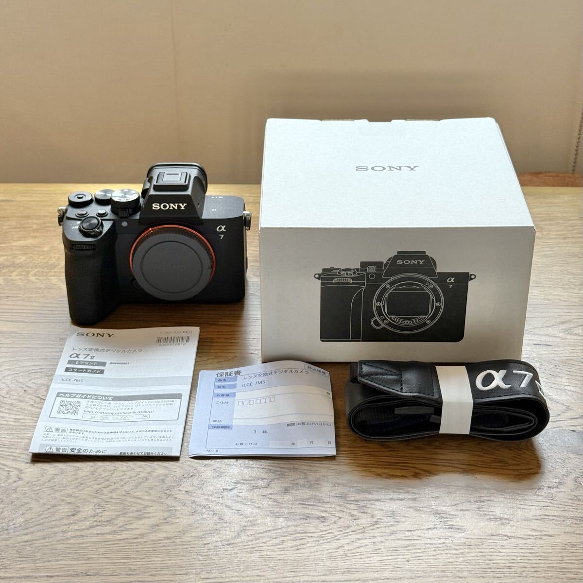 ☆超美品☆ SONY α7v ボディ ILCE-7M5 ソニー ミラーレス一眼カメラA7V α7v ストラップ未使用拍卖
