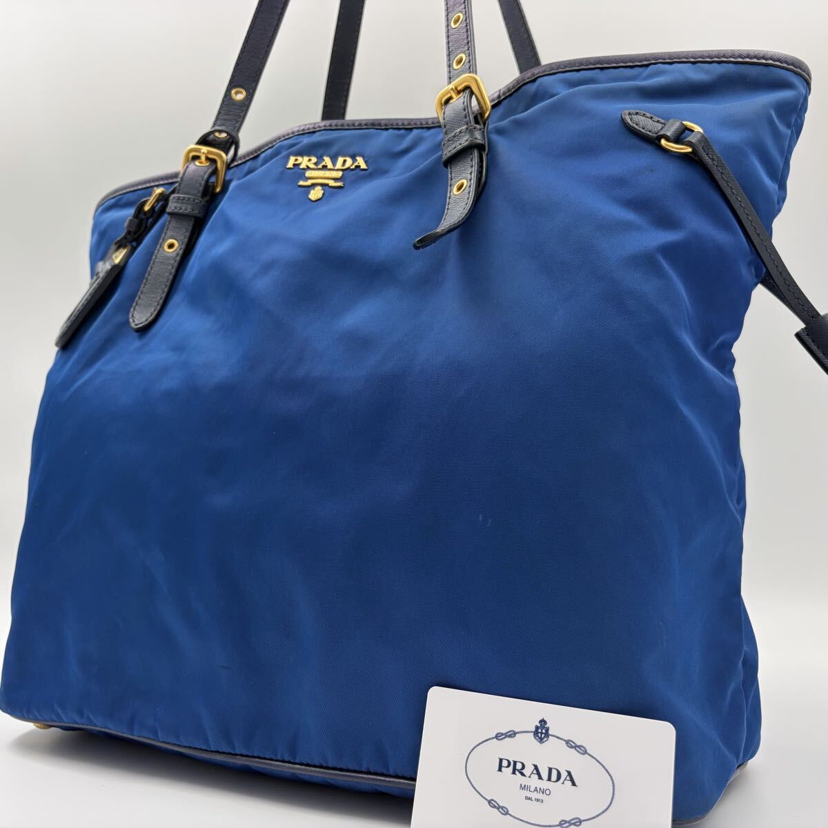 【極美品/希少色】プラダ PRADA トートバッグ メタルロゴ 肩掛け A4収納可 メンズ ビジネス サフィアーノ レザー 本革 青 ブルー ネイビー拍卖