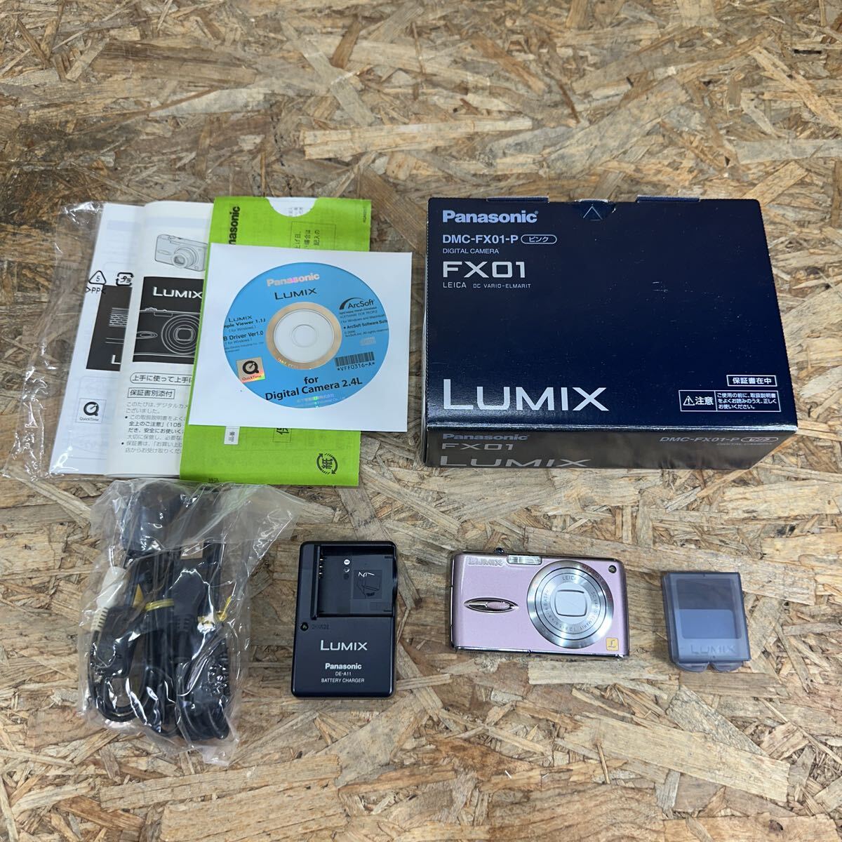 mduk0601/1円〜/Panasonic/パナソニック/LUMIX/ルミックス/デジタルカメラ/DMC-FX01/ピンク系/ライカレンズ/デジカメ/動作未確認/現状品拍卖