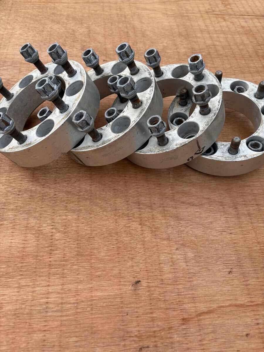Durax ワイドトレッドスペーサー PCD139.7-6穴 ボルトピッチ1.25厚み40mm 4枚 中古拍卖