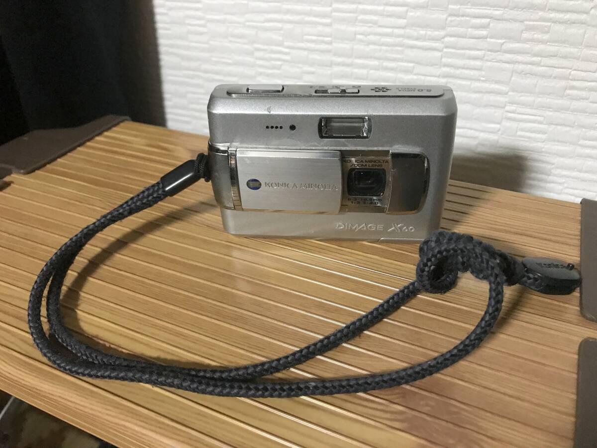 コニカミノルタ DiMAGE X60 デジタルカメラ デジカメ シルバー 拍卖