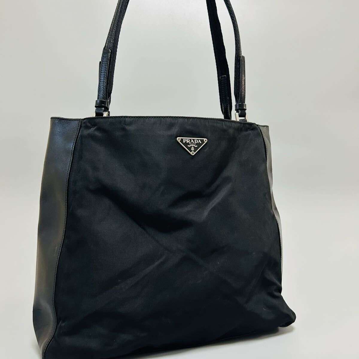 1円 PRADA プラダ ハンドバッグ トートバッグ 三角プレート ブラック ナイロン テスートナイロン 黒 正規品本物拍卖